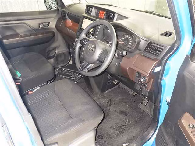 TOYOTA TANK