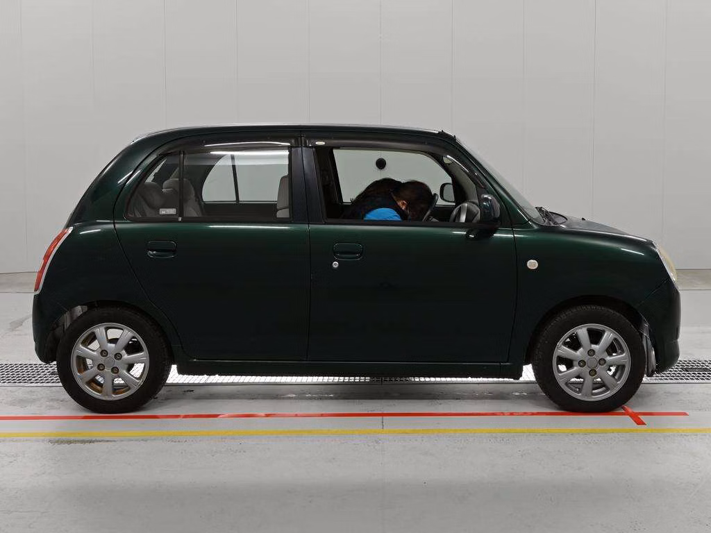 DAIHATSU MIRA GINO