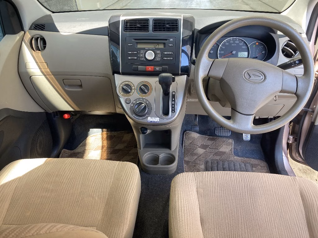 DAIHATSU MIRA