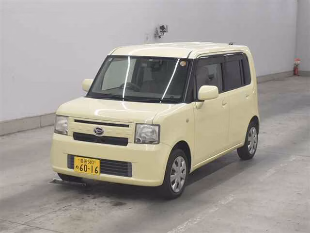 DAIHATSU MOVE CONTE