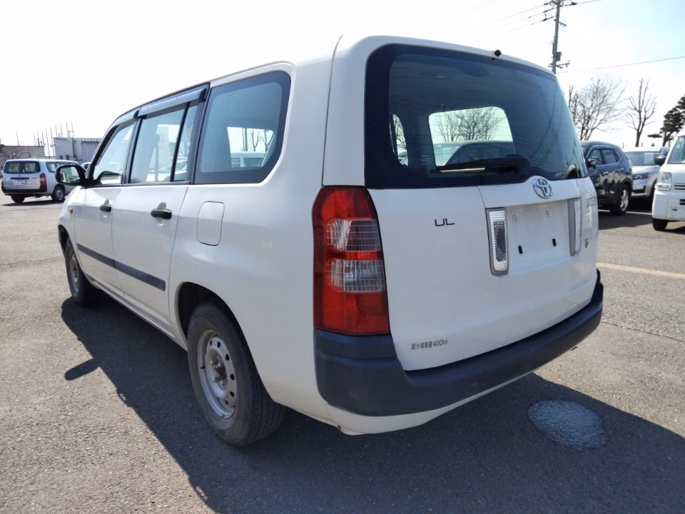 TOYOTA PROBOX