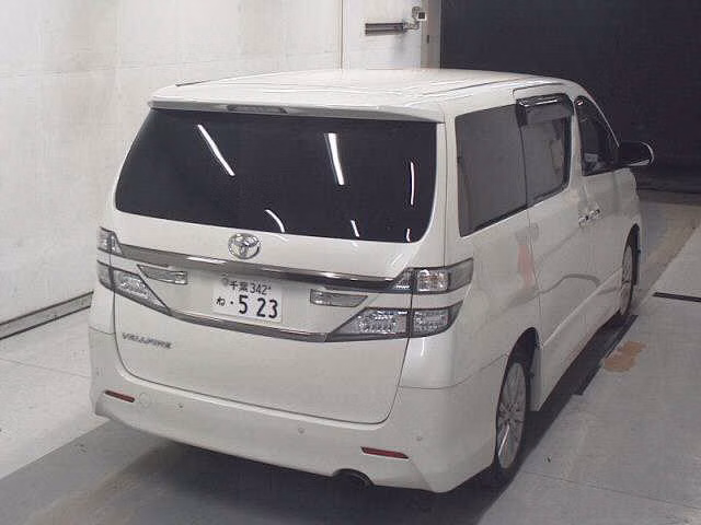 TOYOTA VELLFIRE