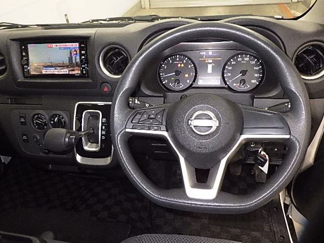 NISSAN CARAVAN