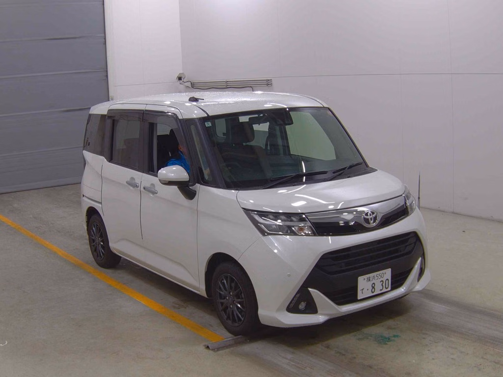 TOYOTA TANK