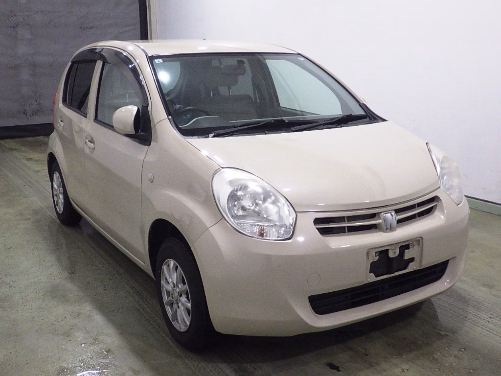 TOYOTA PASSO
