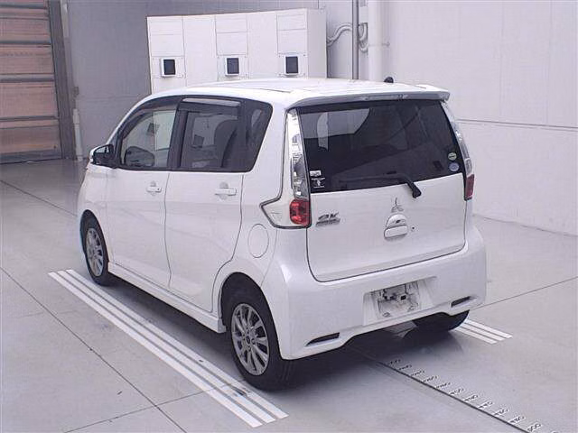 MITSUBISHI EK CUSTOM