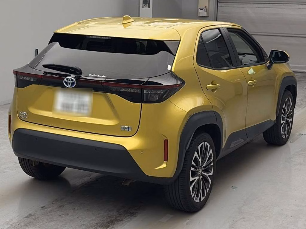 TOYOTA YARIS CROSS