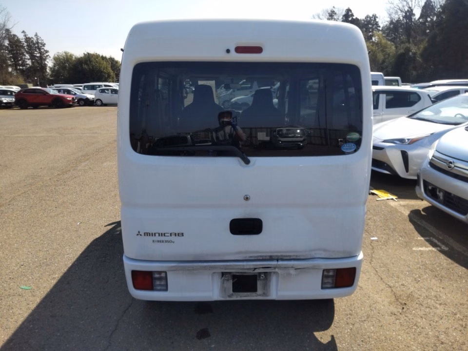 MITSUBISHI MINICAB