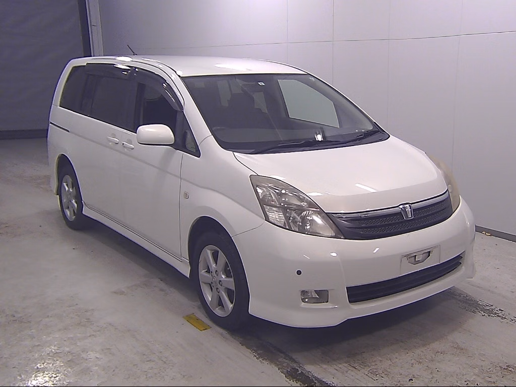 TOYOTA ISIS