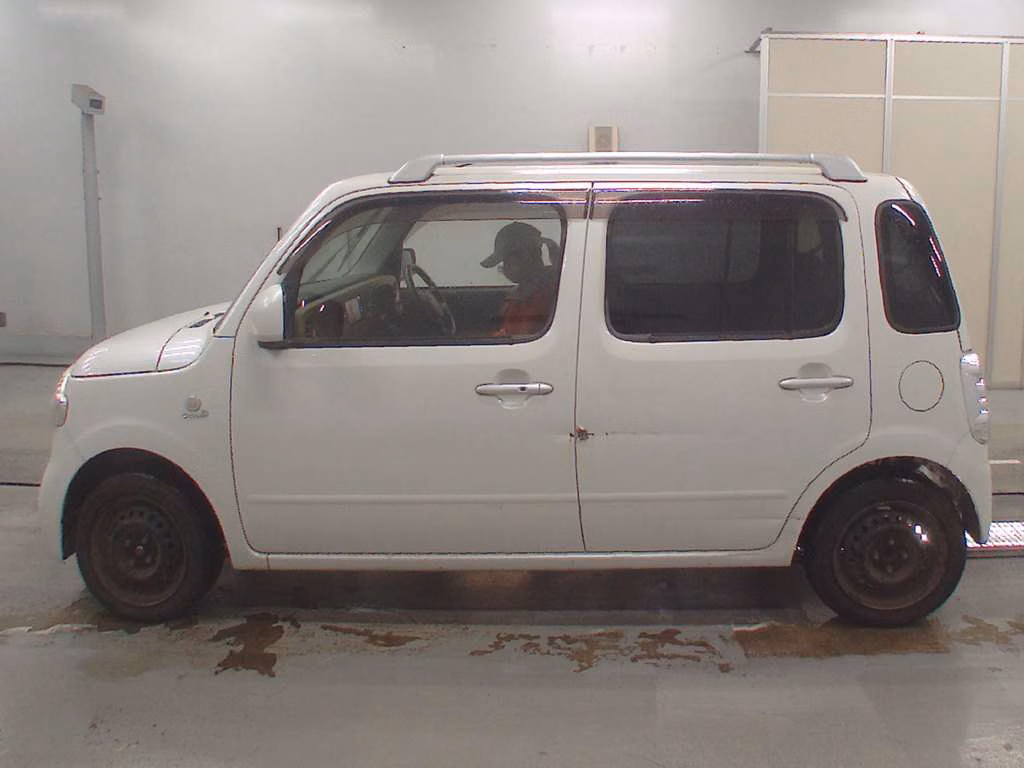 DAIHATSU MIRA COCOA