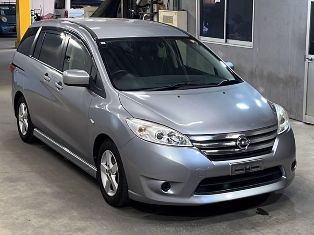 NISSAN LAFESTA