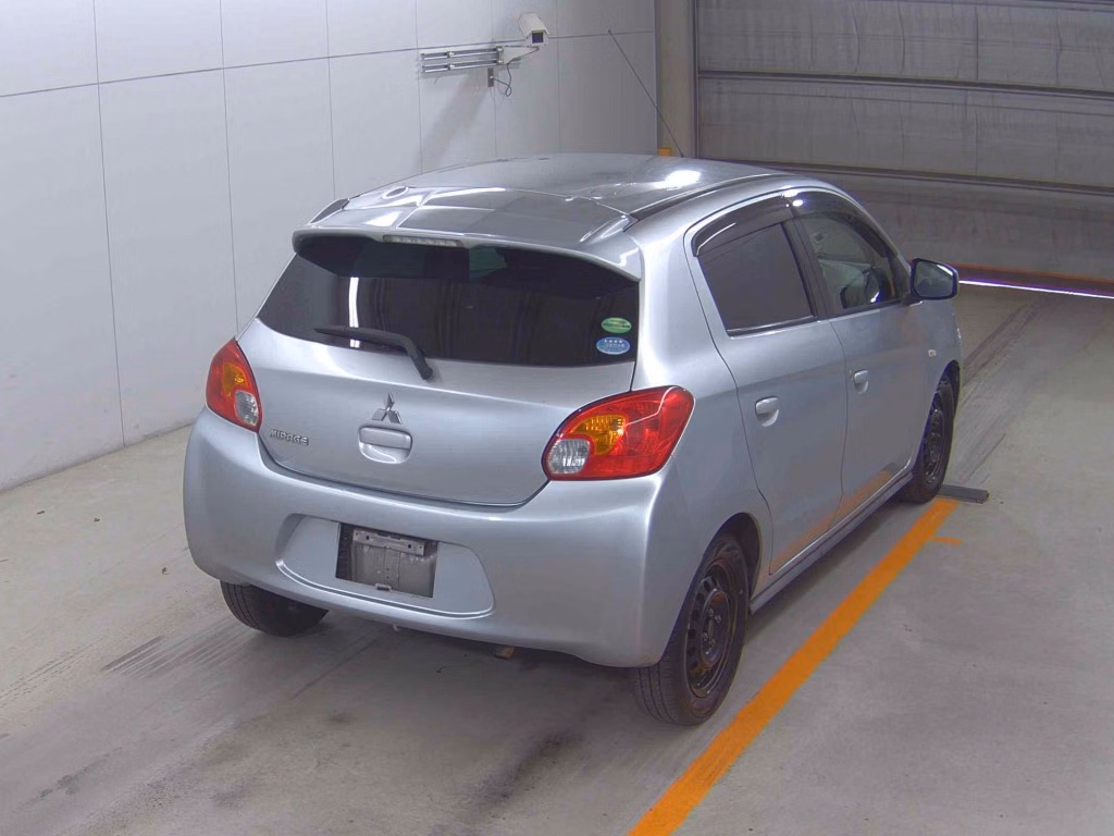 MITSUBISHI MIRAGE