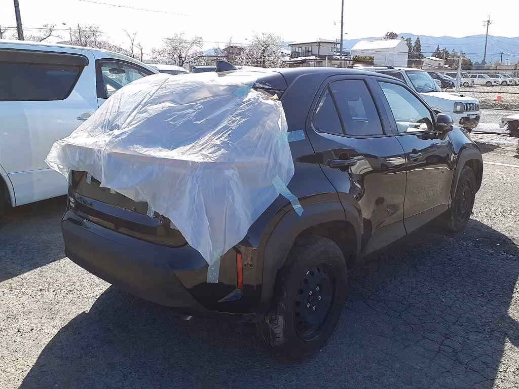 TOYOTA YARIS CROSS