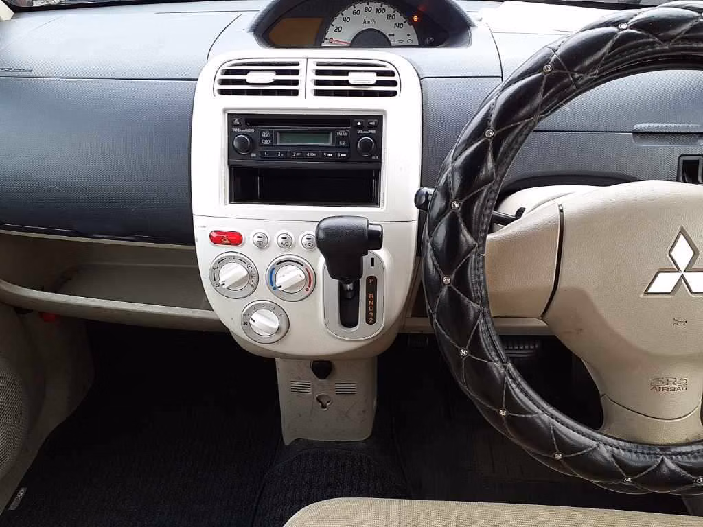 MITSUBISHI EK WAGON
