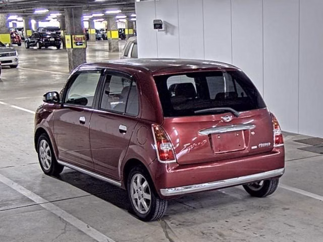 DAIHATSU MIRA GINO