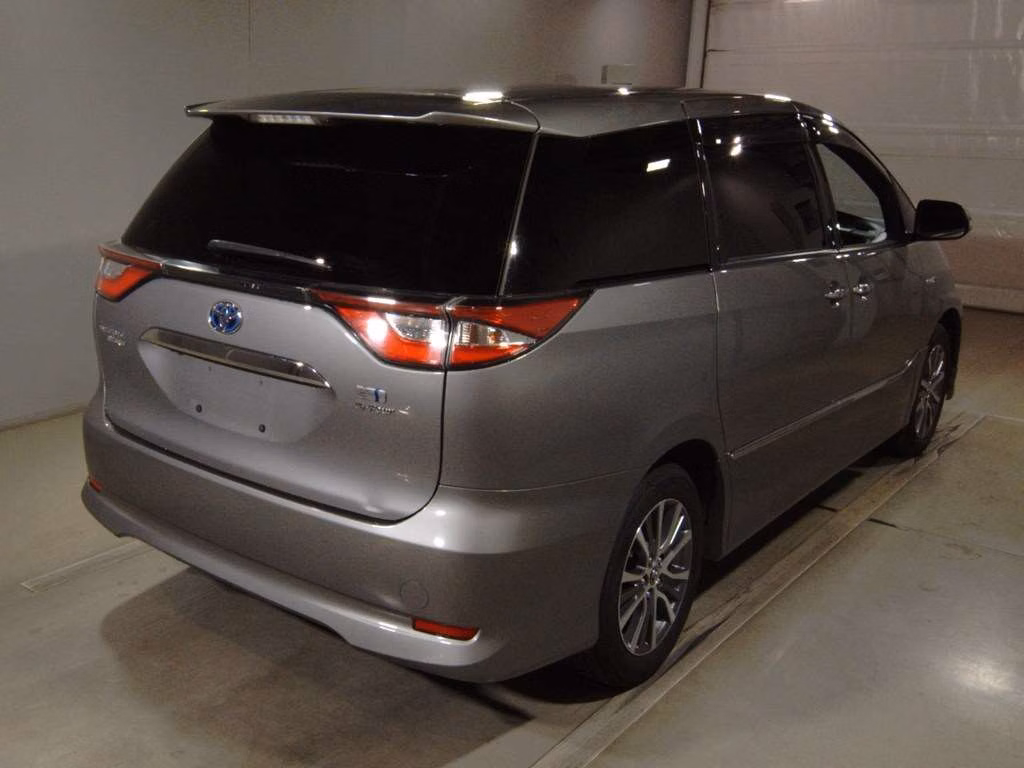 TOYOTA ESTIMA
