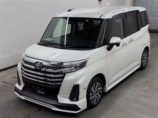 TOYOTA TANK