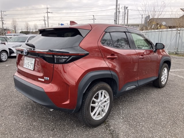 TOYOTA YARIS CROSS