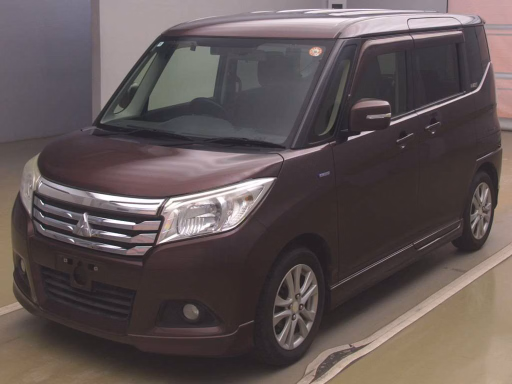 MITSUBISHI DELICA D:2