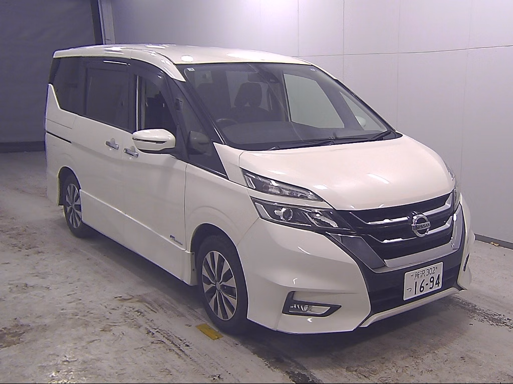 NISSAN SERENA