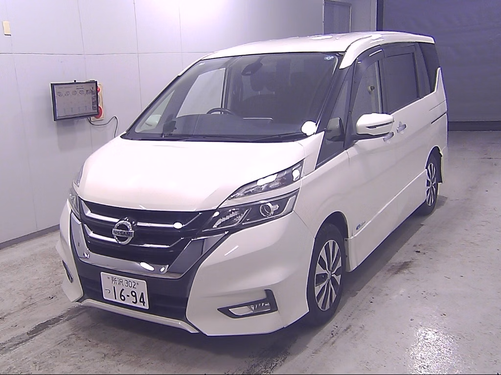 NISSAN SERENA