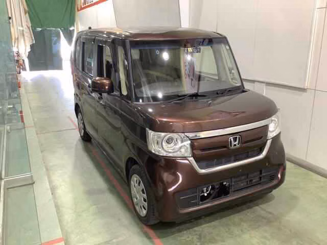 HONDA N-BOX