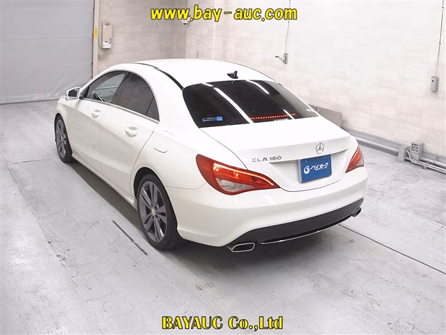 MERCEDES-BENZ CLA-CLASS