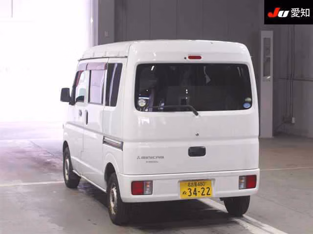 MITSUBISHI MINICAB