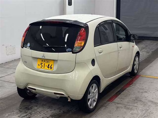 MITSUBISHI I