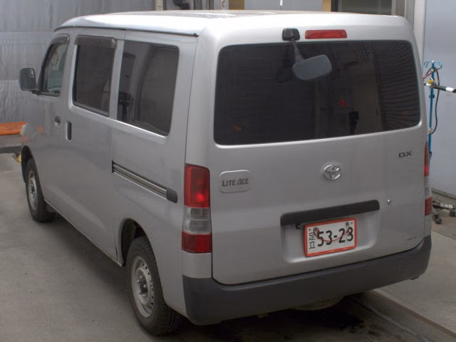 TOYOTA LITE ACE