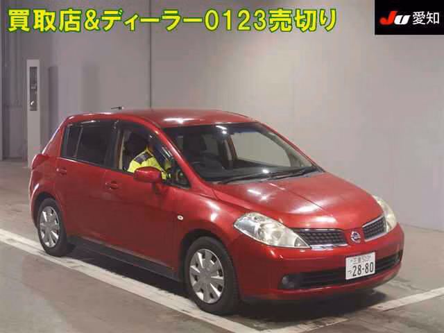 Nissan Tiida
