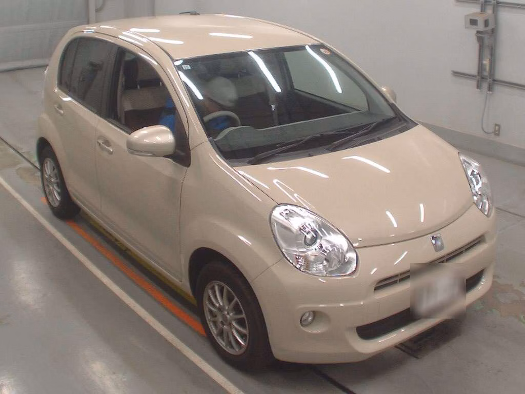 TOYOTA PASSO