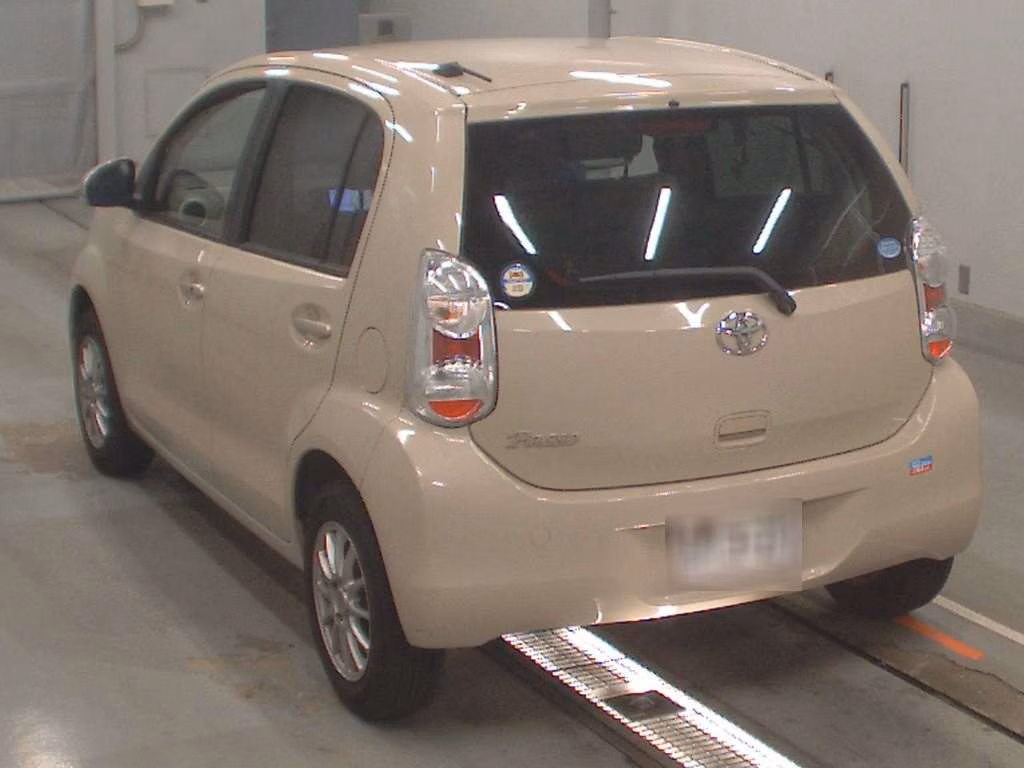 TOYOTA PASSO