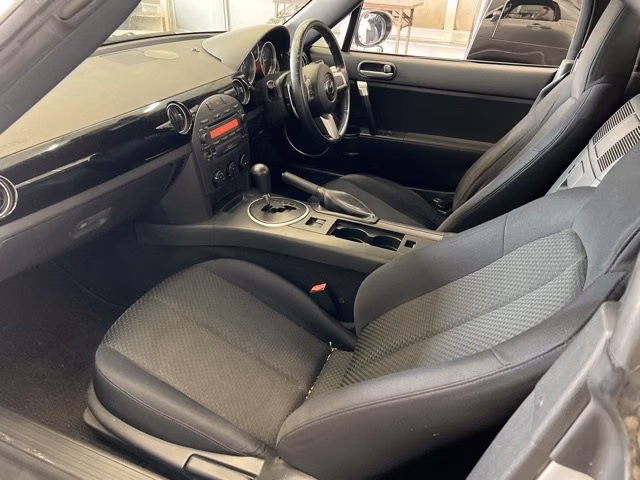 MAZDA ROADSTER