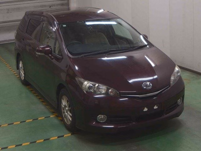 TOYOTA WISH