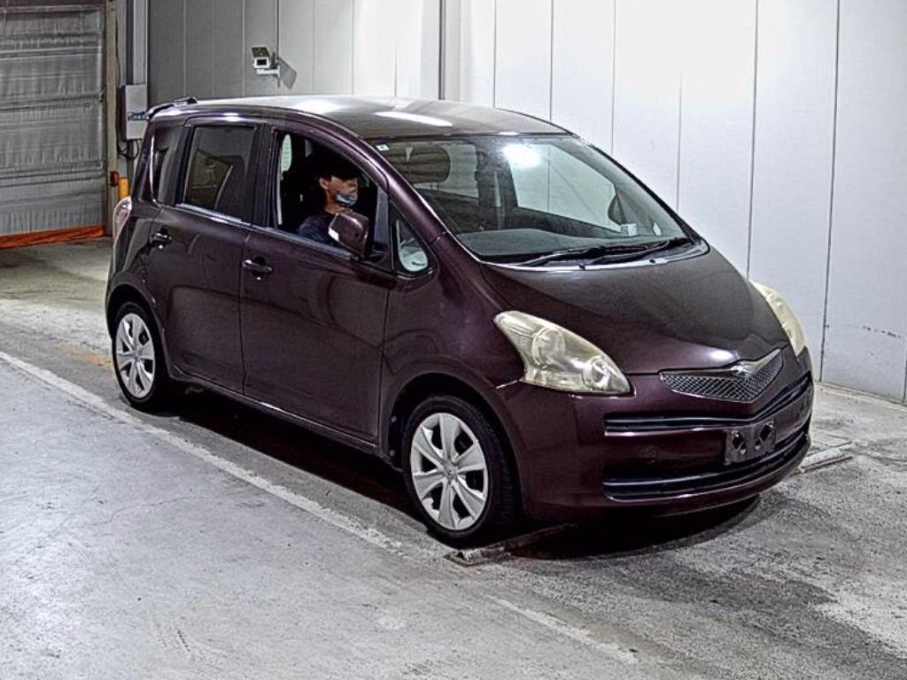 TOYOTA RACTIS