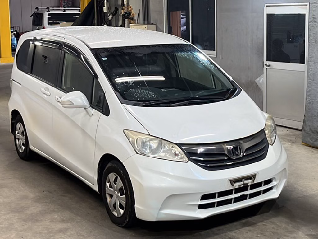 HONDA FREED