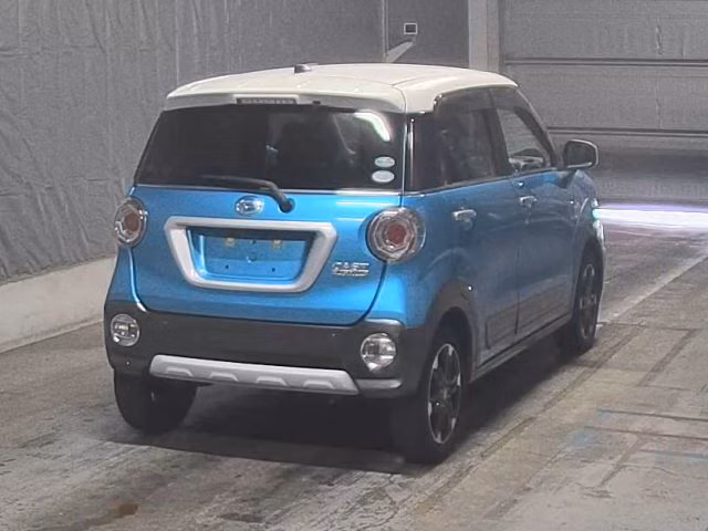 DAIHATSU CAST