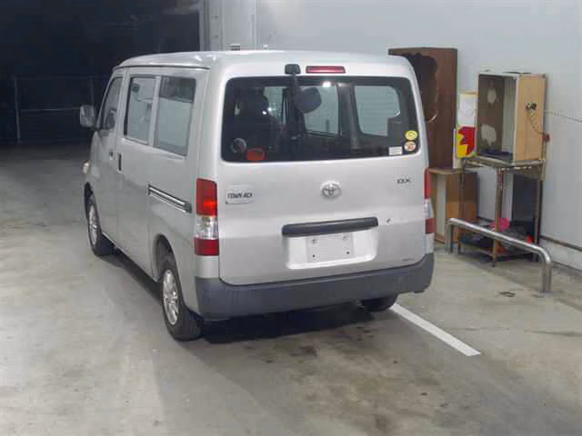 TOYOTA LITE ACE