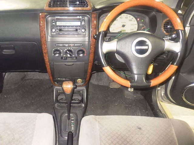 DAIHATSU MIRA AVY