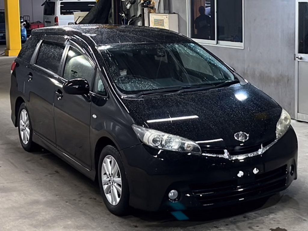 TOYOTA WISH