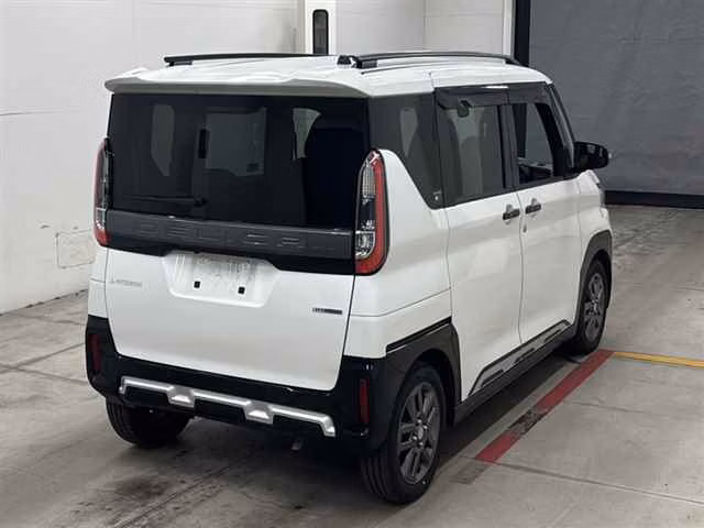 MITSUBISHI DELICA MINI