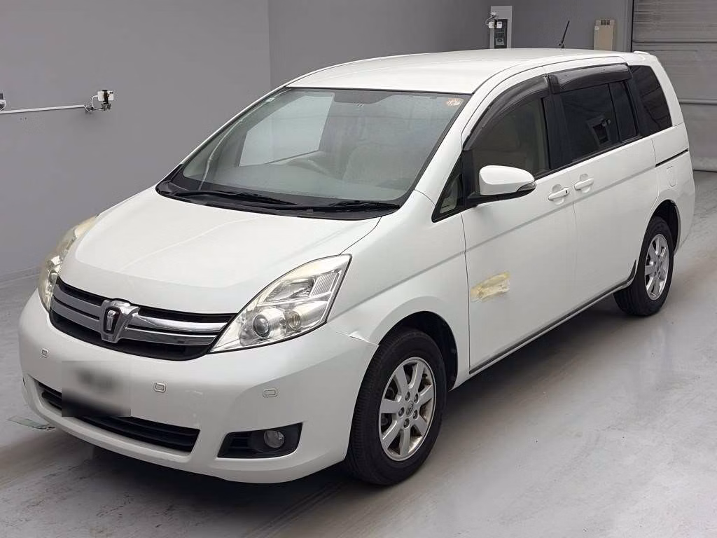 TOYOTA ISIS