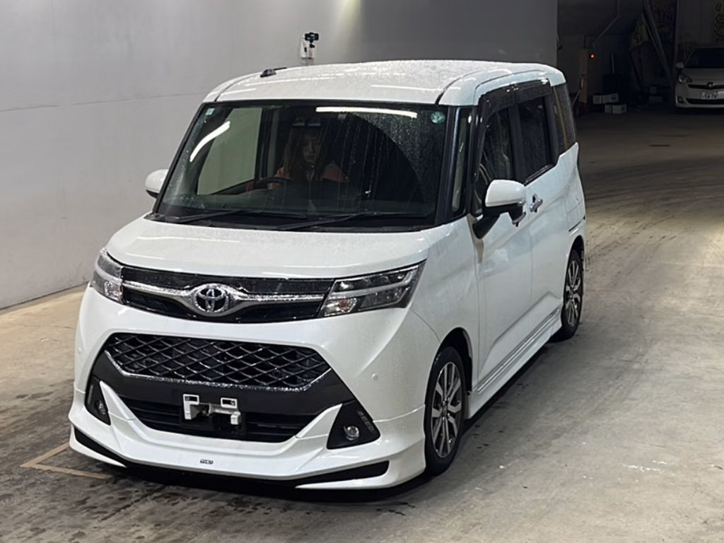 TOYOTA TANK