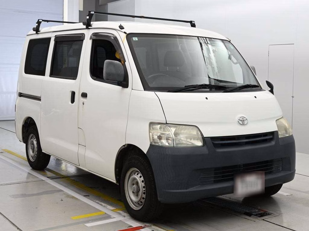 TOYOTA LITE ACE