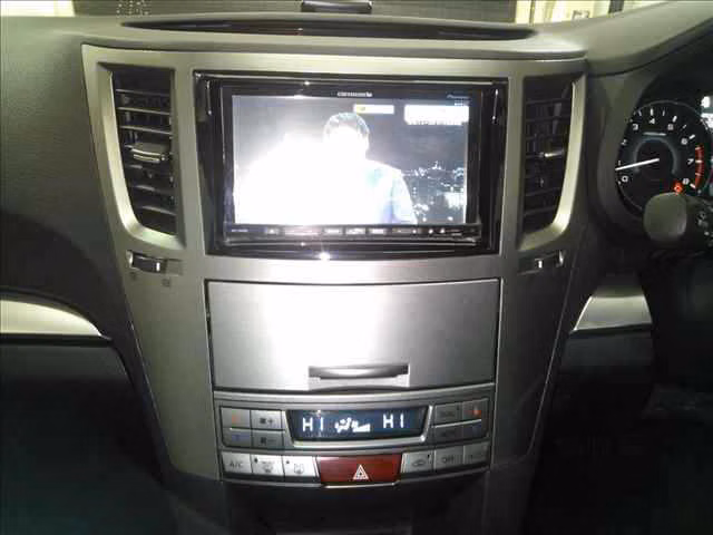 SUBARU OUTBACK