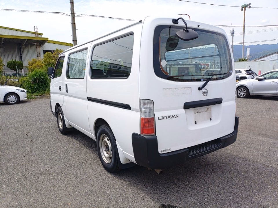 NISSAN CARAVAN