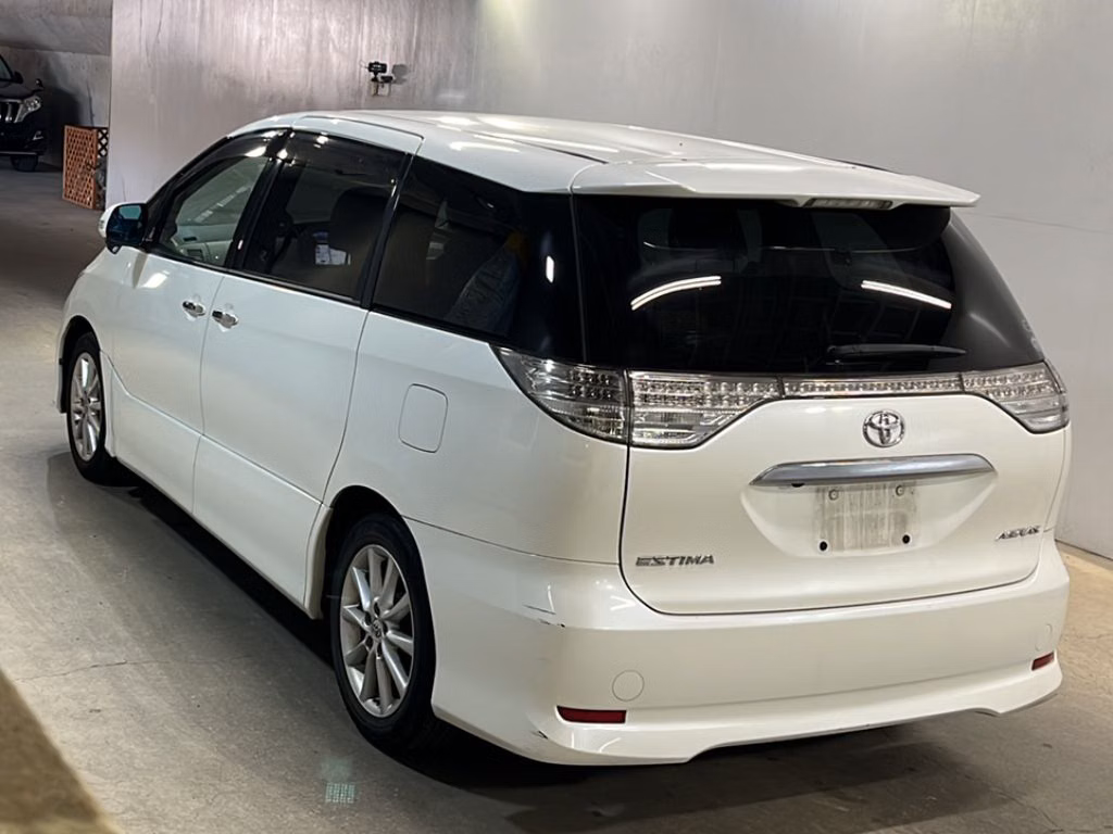 TOYOTA ESTIMA