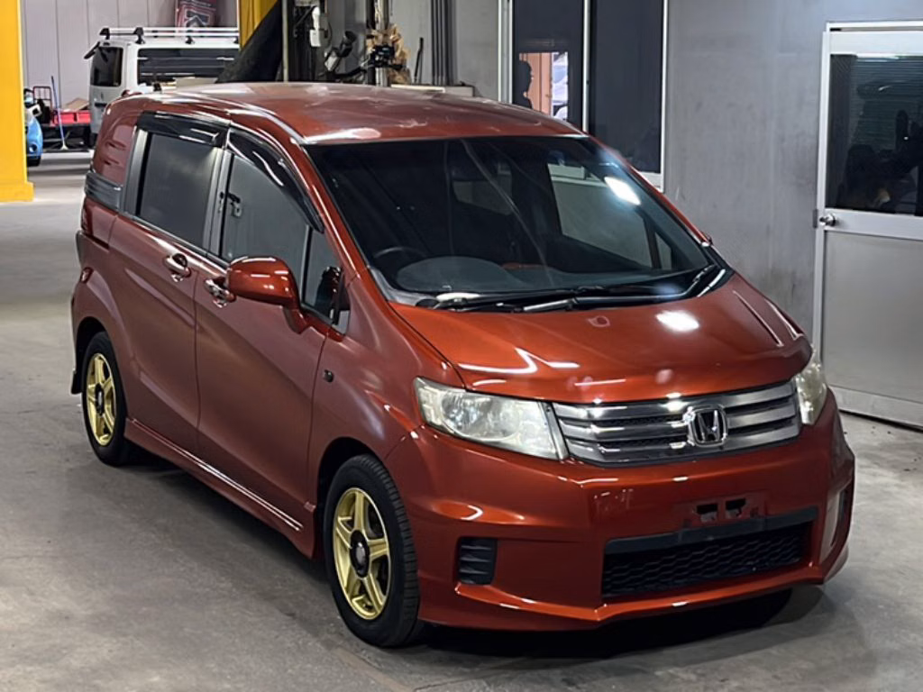 HONDA FREED