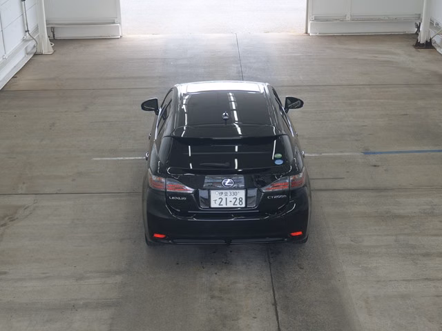 LEXUS CT200H